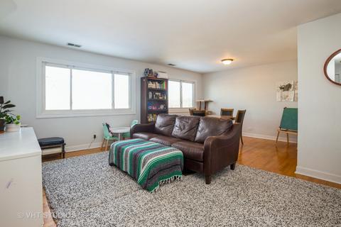 1925 E Oakton St #3B, Des Plaines, IL 60018 photo 4