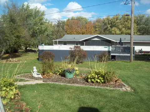 311 Meltzer Ave, Walnut, IL 61376 photo 18