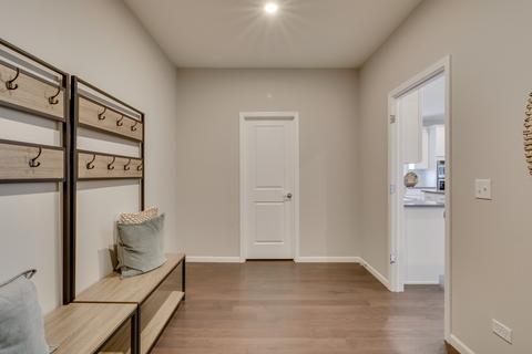 3659 Greenbriar Dr, Elgin, IL 60124 photo 14