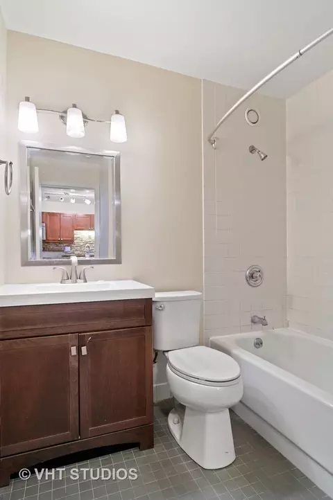 211 E Ohio St #2112, Chicago, IL 60611 photo 11