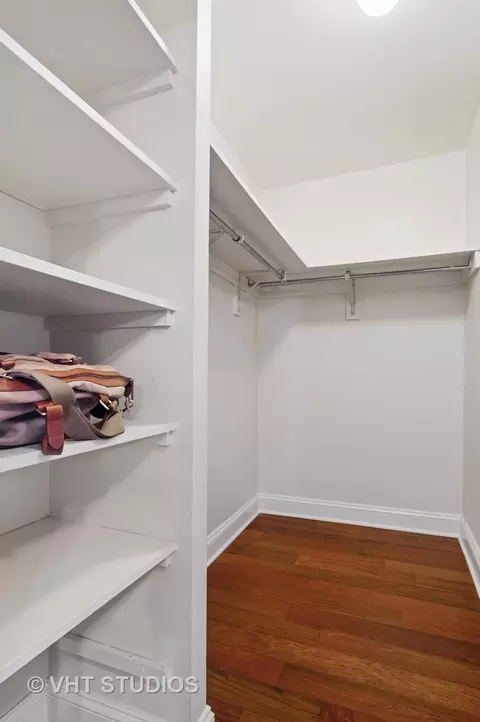 211 E Ohio St #2112, Chicago, IL 60611 photo 10