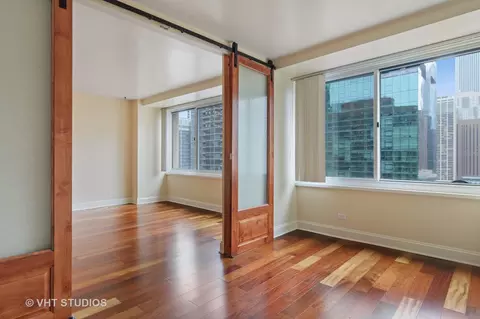 211 E Ohio St #2112, Chicago, IL 60611 photo 9