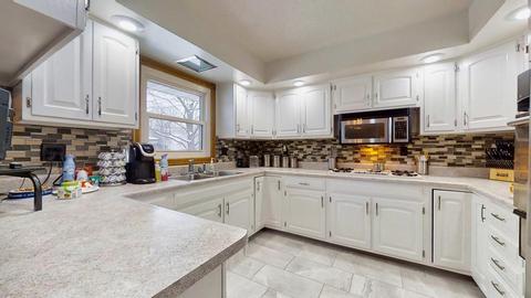 908 Oakcrest Dr, Rantoul, IL 61866 photo 21