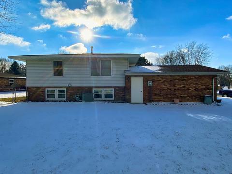 908 Oakcrest Dr, Rantoul, IL 61866 photo 11