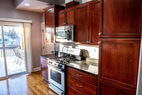 4008 Center Ave, Lyons, IL 60534 photo 9