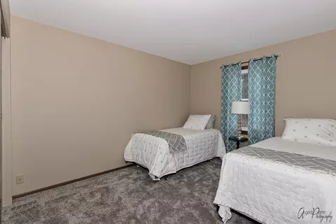 5419 Abbey Dr, Mchenry, IL 60050 photo 16