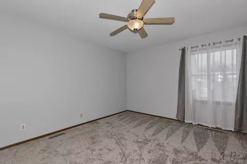 5419 Abbey Dr, Mchenry, IL 60050 photo 20
