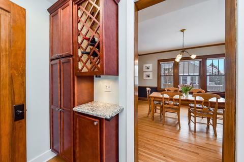 123 E Jefferson Ave, Wheaton, IL 60187 photo 10