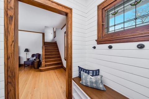 123 E Jefferson Ave, Wheaton, IL 60187 photo 3