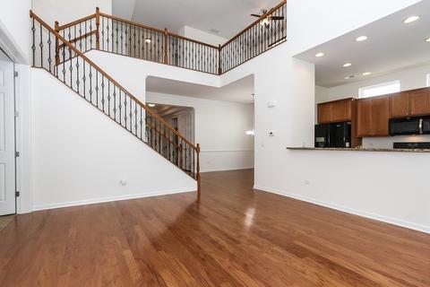 3884 Valhalla Dr, Elgin, IL 60124 photo 4