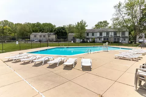 1693 Ashburn Ct #A, Wheaton, IL 60189 photo 28
