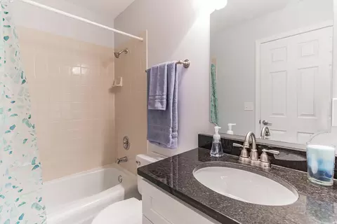 1693 Ashburn Ct #A, Wheaton, IL 60189 photo 18
