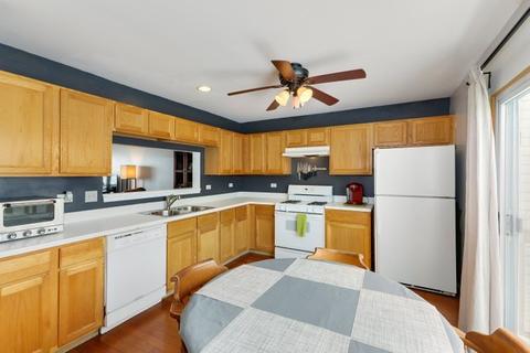 2597 Canyon Dr, Plainfield, IL 60586 photo 7
