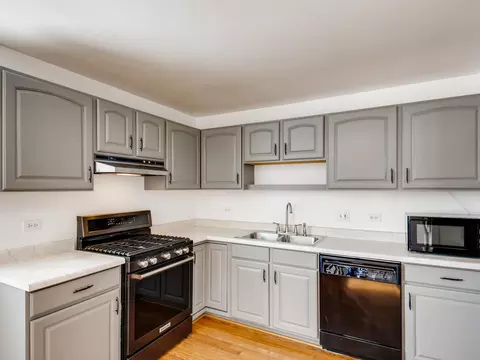 651 Westmere Rd, Des Plaines, IL 60016 photo 7