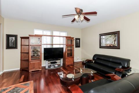 1116 Delta Dr, Elgin, IL 60123 photo 3