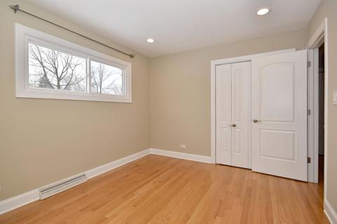 509 E Holly Ave, Mount Prospect, IL 60056 photo 20