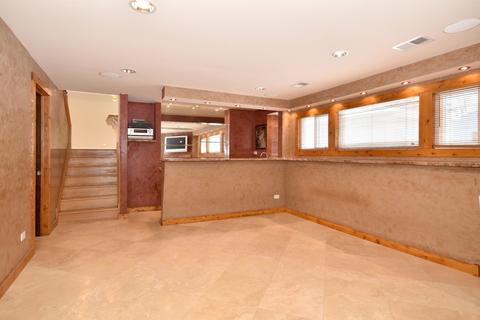 509 E Holly Ave, Mount Prospect, IL 60056 photo 27