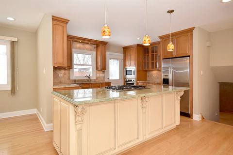 509 E Holly Ave, Mount Prospect, IL 60056 photo 11