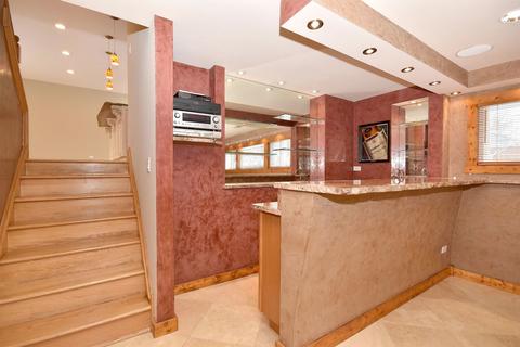 509 E Holly Ave, Mount Prospect, IL 60056 photo 28