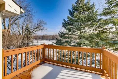 6679 Snug Harbor Dr, Willowbrook, IL 60527 photo 25