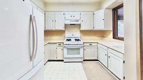 301 W 5th St, Spring Valley, IL 61362 photo 18