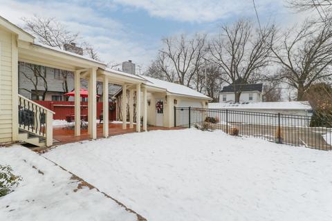 1112 E Jefferson St, Bloomington, IL 61701 photo 51