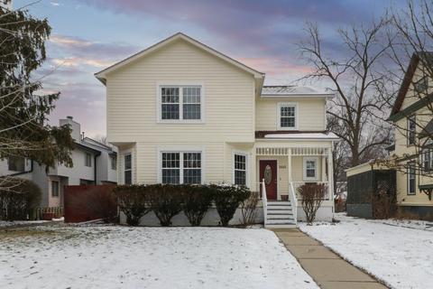 1112 E Jefferson St, Bloomington, IL 61701 photo 1