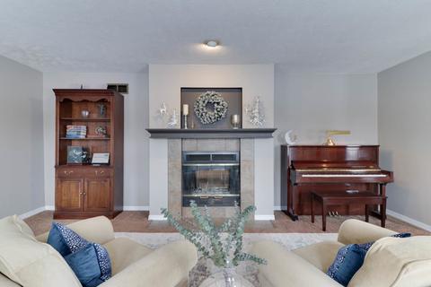 1112 E Jefferson St, Bloomington, IL 61701 photo 40