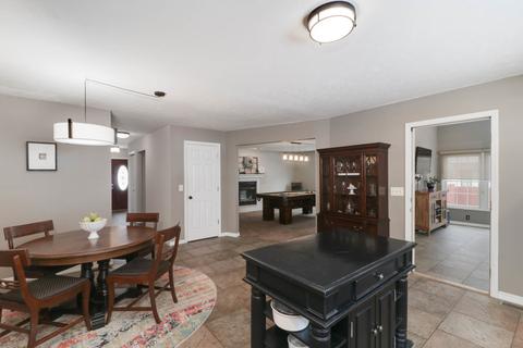 1112 E Jefferson St, Bloomington, IL 61701 photo 18