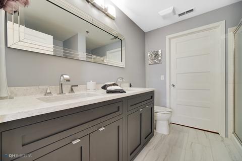 3135 Town Square Dr #304, Rolling Meadows, IL 60008 photo 13
