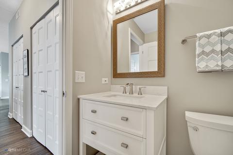 3135 Town Square Dr #304, Rolling Meadows, IL 60008 photo 9