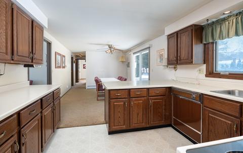2026 Eagle Dr, Freeport, IL 61032 photo 4
