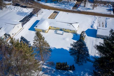 2026 Eagle Dr, Freeport, IL 61032 photo 17