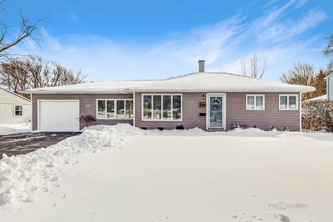 2300 Meadow Dr, Rolling Meadows, IL 60008 photo 1