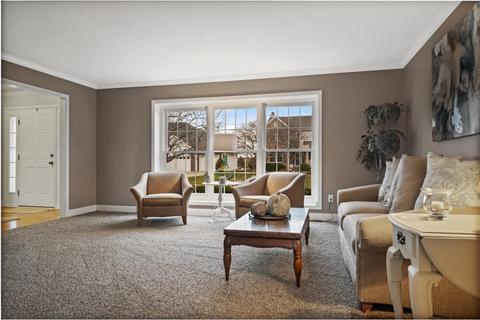 705 Ironwood Country Club Dr, Normal, IL 61761 photo 5