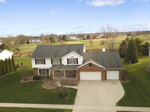 705 Ironwood Country Club Dr, Normal, IL 61761 photo 2