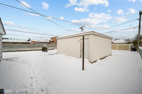4349 Ruby St, Schiller Park, IL 60176 photo 17