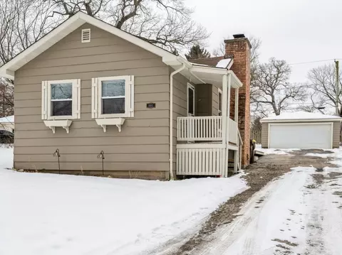 801 Paul St, Mchenry, IL 60051 photo 1