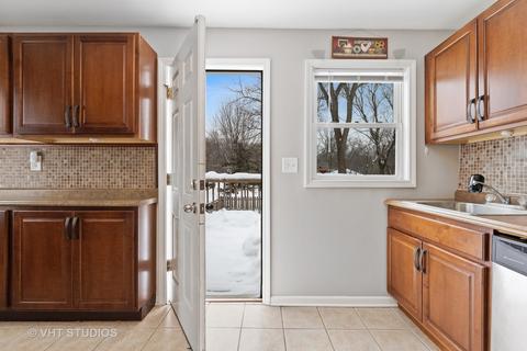 709 Pokagon Dr, Algonquin, IL 60102 photo 14