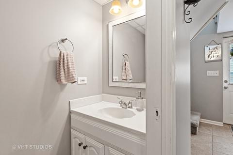 709 Pokagon Dr, Algonquin, IL 60102 photo 16