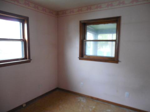 241 N 9th Ave, Kankakee, IL 60901 photo 3