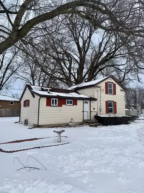 315 Willow St, Maple Park, IL 60151 photo 1