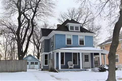 108 S Porter St, Elgin, IL 60120 photo 1