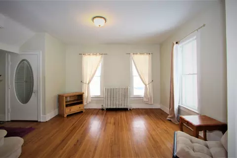 108 S Porter St, Elgin, IL 60120 photo 2