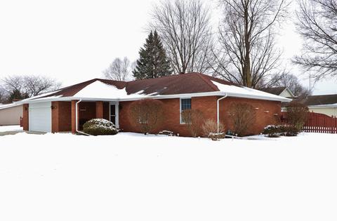 703 Thomas Dr, Morris, IL 60450 photo 2