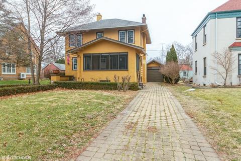 954 S Evergreen Ave, Kankakee, IL 60901 photo 1