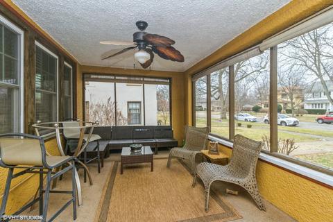 954 S Evergreen Ave, Kankakee, IL 60901 photo 2