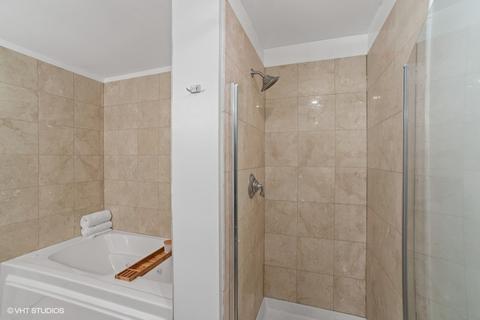 825 E 41st St #3B, Chicago, IL 60653 photo 10