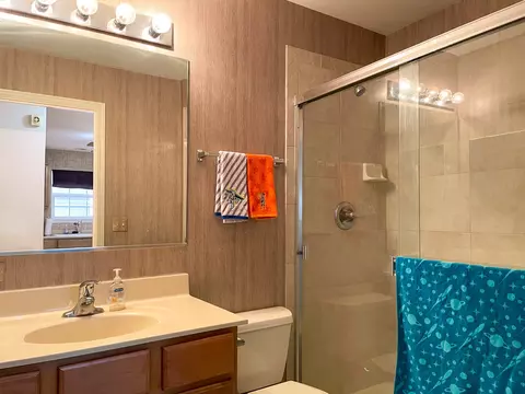 409 Legend Ln, Mchenry, IL 60050 photo 14