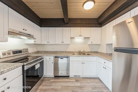 1745 Rand Rd #1, Des Plaines, IL 60016 photo 5